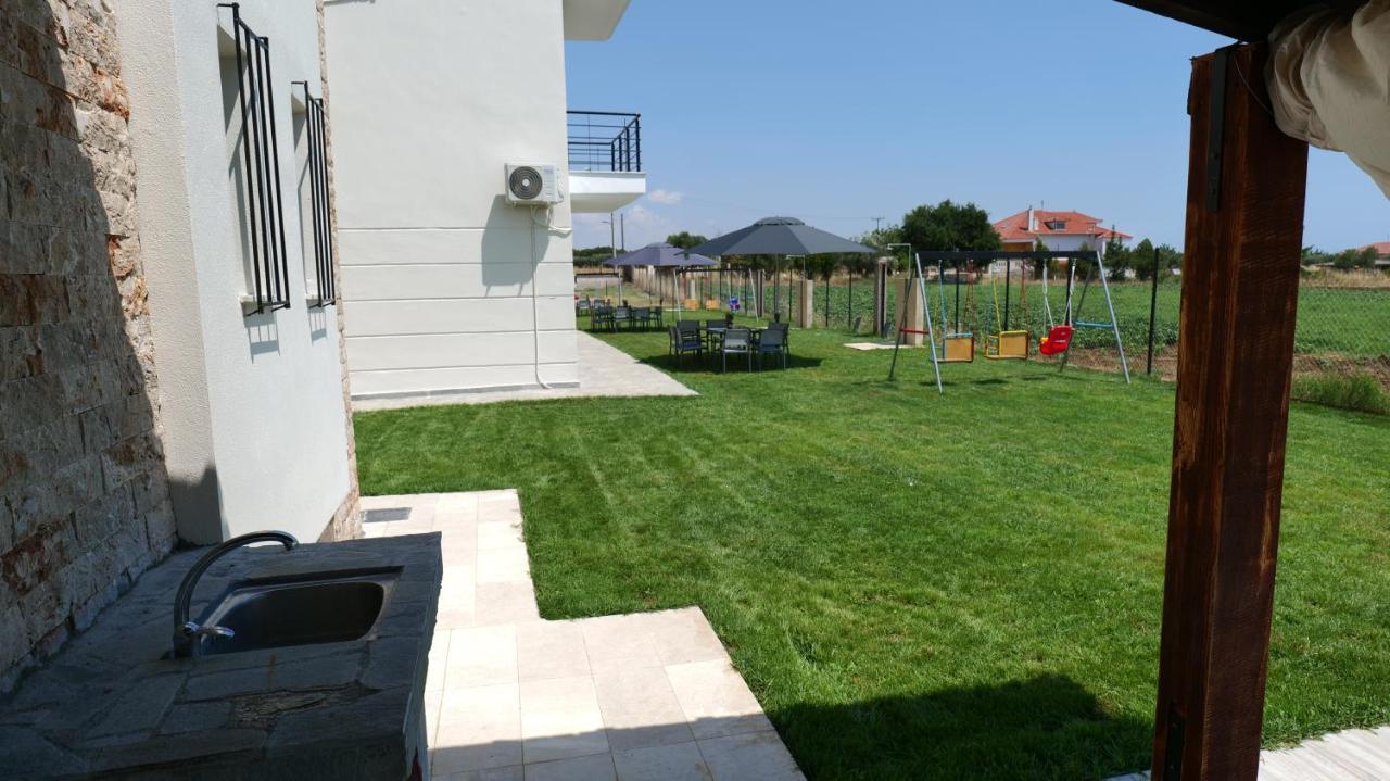 Mythic Villas Epanomi Esterno foto