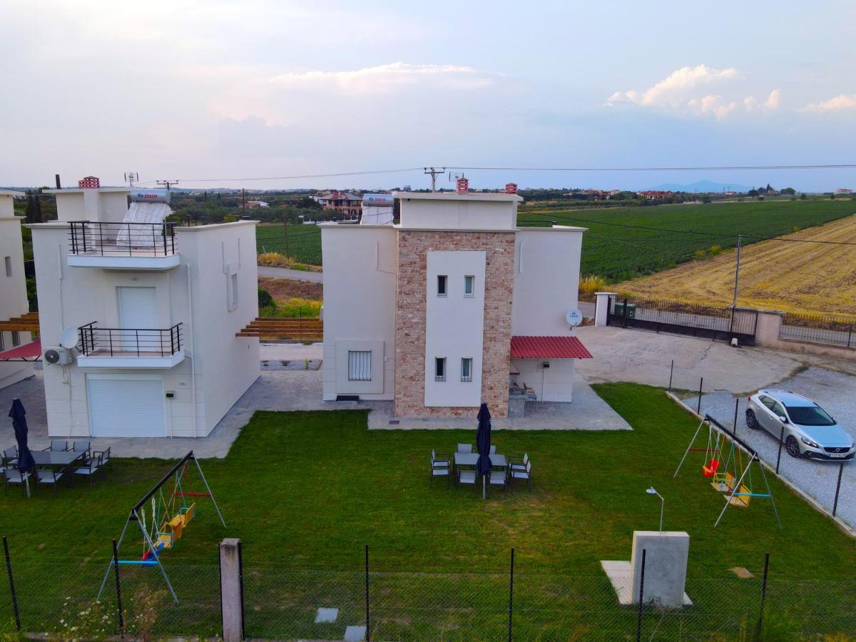 Mythic Villas Epanomi Esterno foto